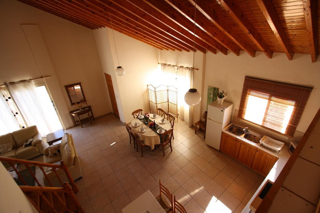 Hilltop Chalet Pissouri Exterior foto